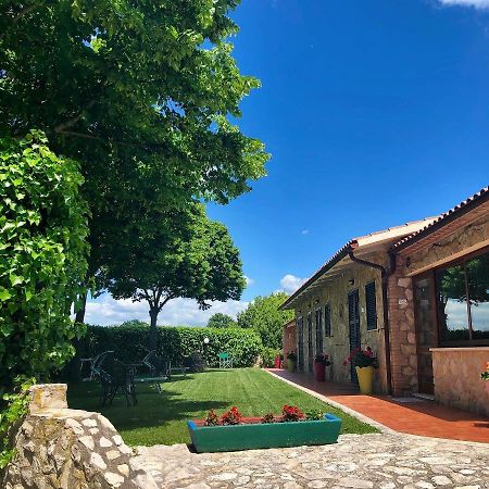 מונטמראנו Agriturismo Poggio Del Drago מראה חיצוני תמונה