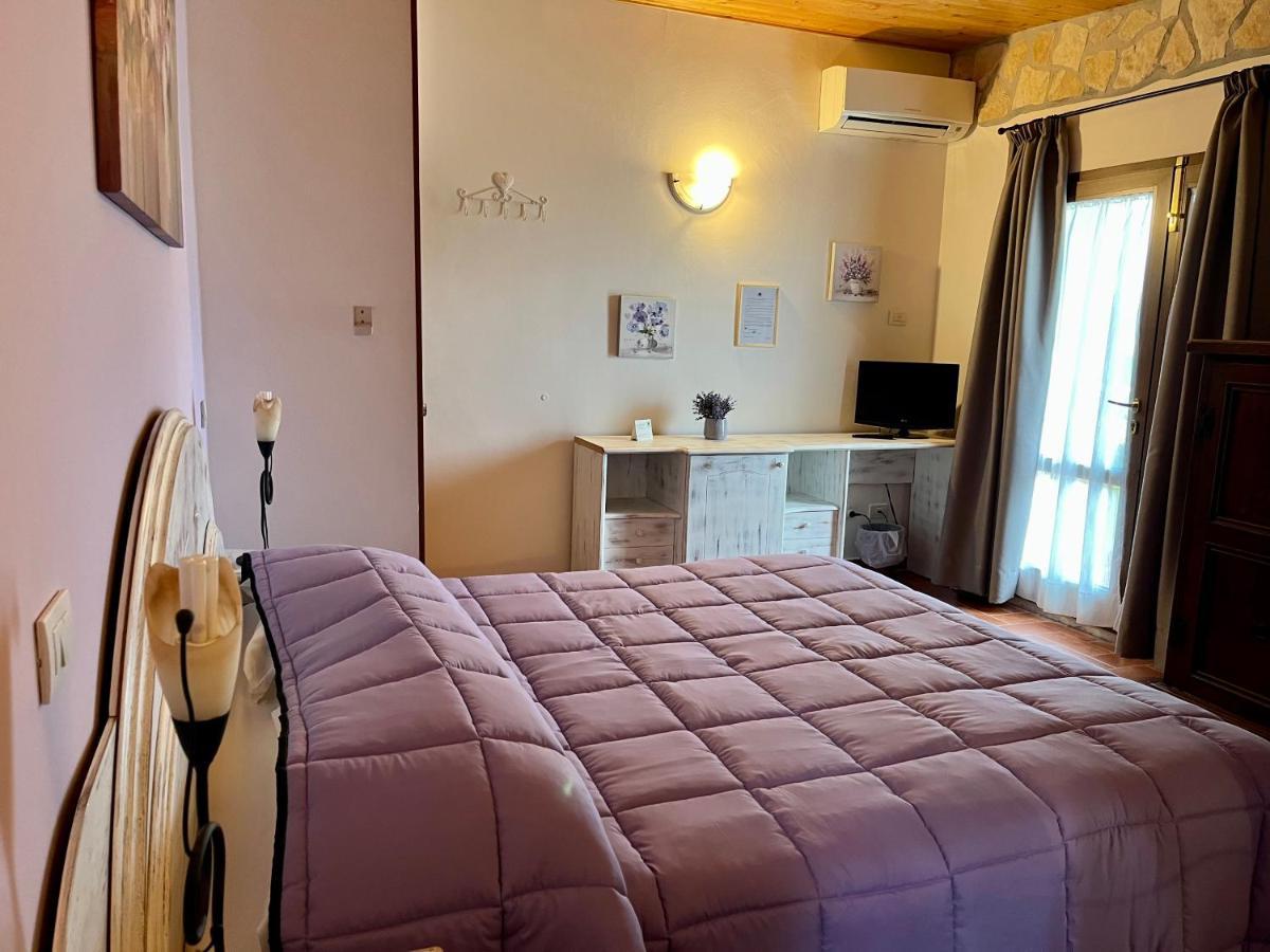 מונטמראנו Agriturismo Poggio Del Drago מראה חיצוני תמונה