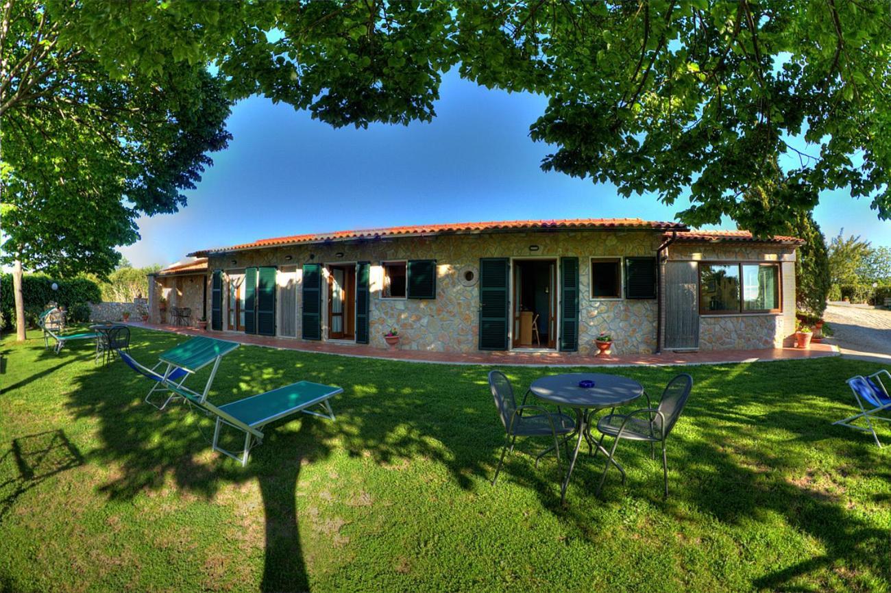 מונטמראנו Agriturismo Poggio Del Drago מראה חיצוני תמונה