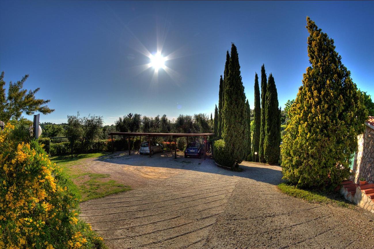 מונטמראנו Agriturismo Poggio Del Drago מראה חיצוני תמונה